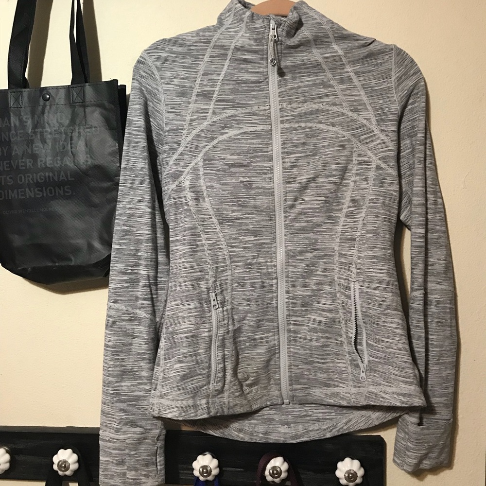 Beautiful Lululemon WAFS define jacket sz 8